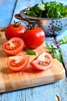 Tomaten und grüner Salat