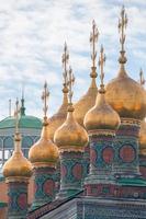 Kuppeln terem Palastkirchen, Tempel der Ablagerung Robe, Moskauer Kreml