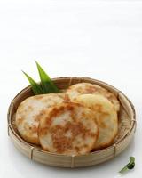 Wingko oder Wingko Babat ist ein traditionelles indonesisches Essen. foto