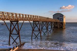 selsey bill, sussex, uk, 2013. selsey bill rettungsstation foto