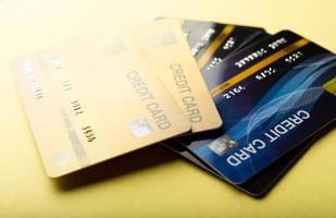 Kreditkarte, Geldkarte, Finanzvisitenkarte, Visitenkarte und Online-Geschäft foto