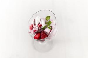Erdbeer-Yoqurt-Eis foto