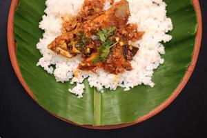 Fischcurry und Reis