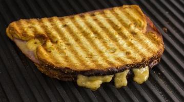 Schinken-Käse-Toast foto