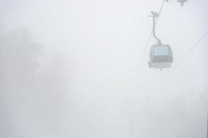 Seilbahn auf der Barukiani-Piste foto