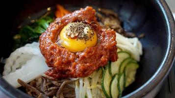 Bibimbap, koreanische heiße Mischung Beilagen Essen