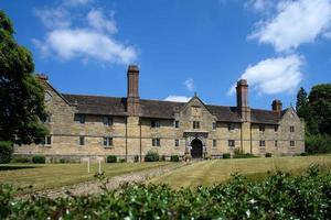 East Grinstead, West Sussex, Großbritannien, 2017. Blick auf das Sackville College foto