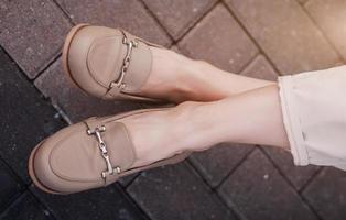 trendige feminine Loafer foto