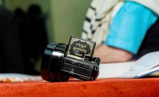 tefillin. Bar Mizwa Hintergrund eines Gebetsschals foto