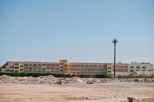 bau am sand des baus eines resorts in ägypten foto