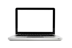 Beschneidungspfad. Nahaufnahme des leeren leeren weißen Bildschirms des Laptops lokalisiert auf weißer Hintergrundansicht. Laptop isolierte Ansicht. Büro und der Business-Laptop auf weißem Hintergrund. Attrappe, Lehrmodell, Simulation foto