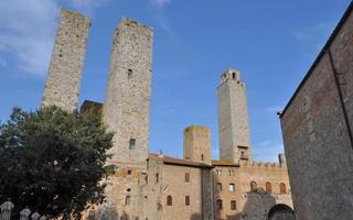 Blick auf die Stadt San Gimignano foto