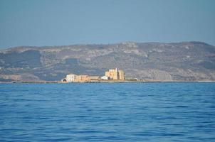 Strand der Ägadischen Inseln in Trapani foto