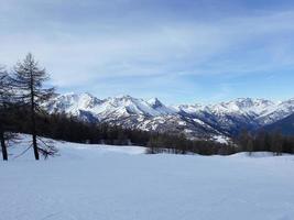 Winterbergszene in Sauze d'oulx foto