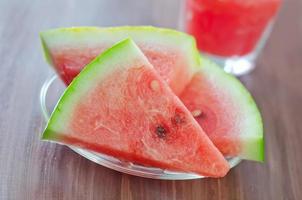 Wassermelone und Saft foto