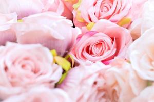 Blumenstrauß aus rosa Rosen foto