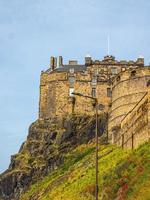 hdr edinburgh castle in schottland foto