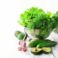 Mischung aus grünem Gemüse foto