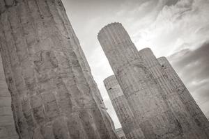 akropolis von athen ruinen details skulpturen griechenland hauptstadt athen griechenland. foto