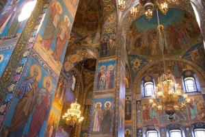 Saint Petersburg in der Kirche foto