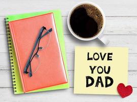 Liebe dich Papa Briefe auf Haftnotiz geschrieben