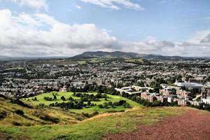 ein blick auf edinburgh in schottland foto