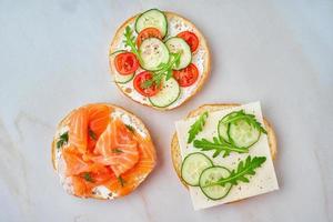 Smorrebrod - traditionelle dänische Sandwiches. foto