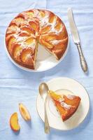 Kuchen mit Pfirsichen
