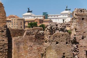 römische ruinen in rom, forum foto