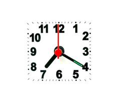 Uhr, die Zeit auf einem weißen Hintergrund anzeigt foto