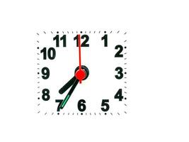 Uhr, die Zeit auf einem weißen Hintergrund anzeigt foto