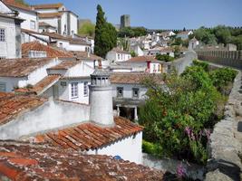 alte festungssteinmauer der unesco obidos erbe mittelalterliche stadt portugal foto