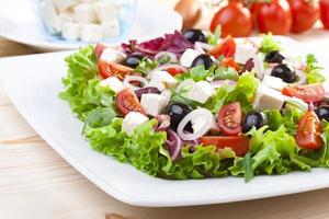 frischer griechischer Salat foto