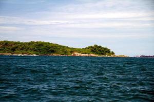 Schönes blaues Meer von den Similan-Inseln in Thailand, Asien foto