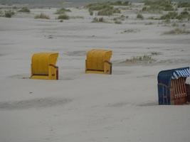 Sommerzeit am Strand von Juist foto