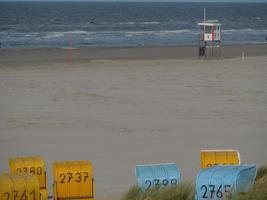 der strand der deutschen insel juist foto