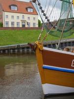 Der Hafen von Greetsiel in Deutschland foto