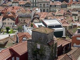 der Fluss Douro und die Stadt Porto foto