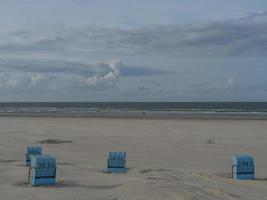 der strand der deutschen insel juist foto