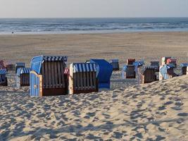 Sonnenuntergang am Strand der Insel Juist foto