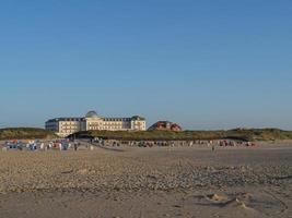 Sonnenuntergang am Strand der Insel Juist foto