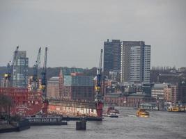 die stadt hamburg an der elbe foto