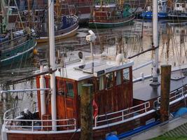 Greetsiel an der deutschen Nordseeküste foto