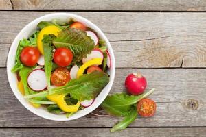 frischer gesunder Salat foto