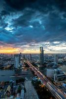 Landschaft des Chaophraya Flusses, Bangkok foto