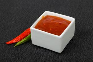 süße und scharfe Chilisauce foto