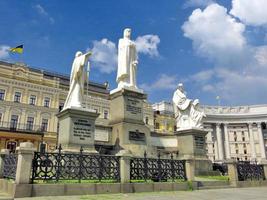 Prinzessin Oga Denkmal in Kiew