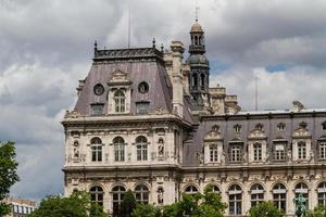 historisches gebäude in paris frankreich foto