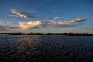 der Titicacasee ist der größte See Südamerikas und der höchstgelegene schiffbare See der Welt. foto