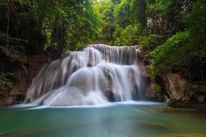 Wasserfall Huay Mae Khamin foto